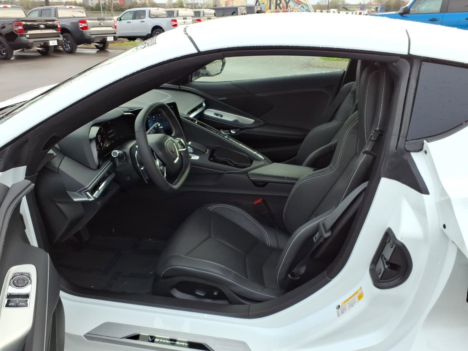 Used 2024 Chevrolet Corvette Stingray w/ Battery Protection Package image 11