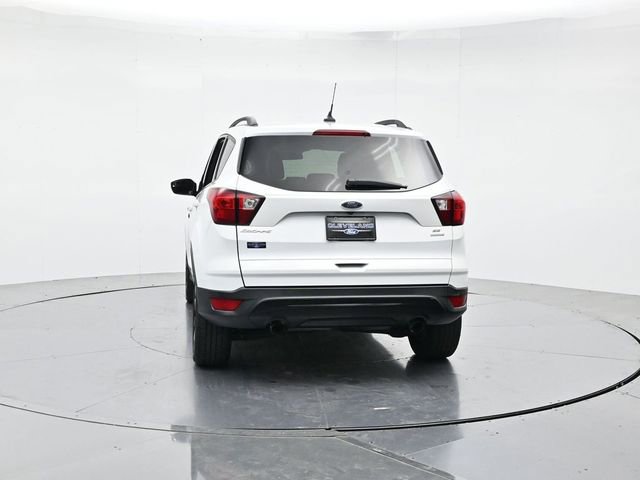 Certified 2019 Ford Escape SE FWD image 8