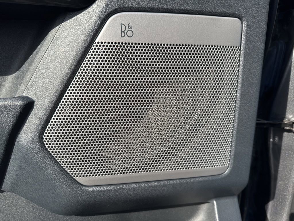 Certified 2023 Ford F150 XLT w/ Equipment Group 302A High image 19