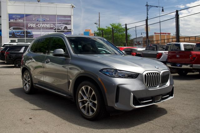 Used 2024 BMW X5 sDrive40i w/ Premium Package RWD image 1