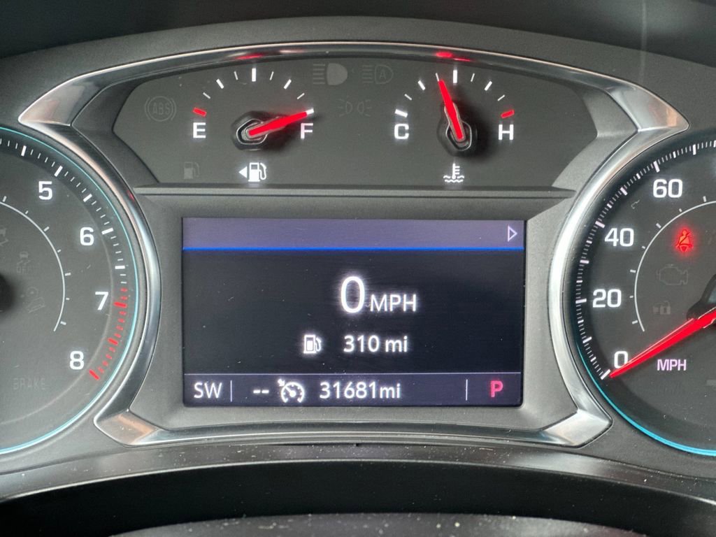 Used 2023 Chevrolet Traverse LT image 27