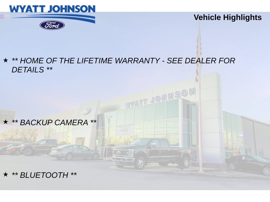 Certified 2025 Ford Maverick Lariat w/ 4K Tow Package AWD/4WD image 4