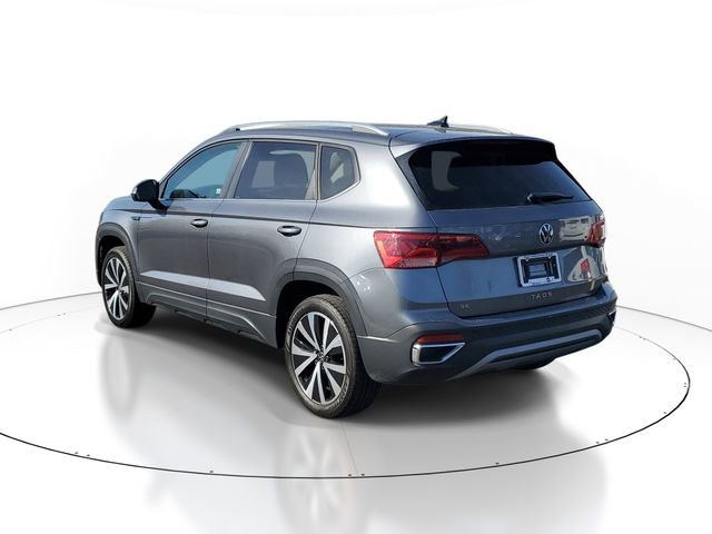 Used 2024 Volkswagen Taos SE FWD image 4