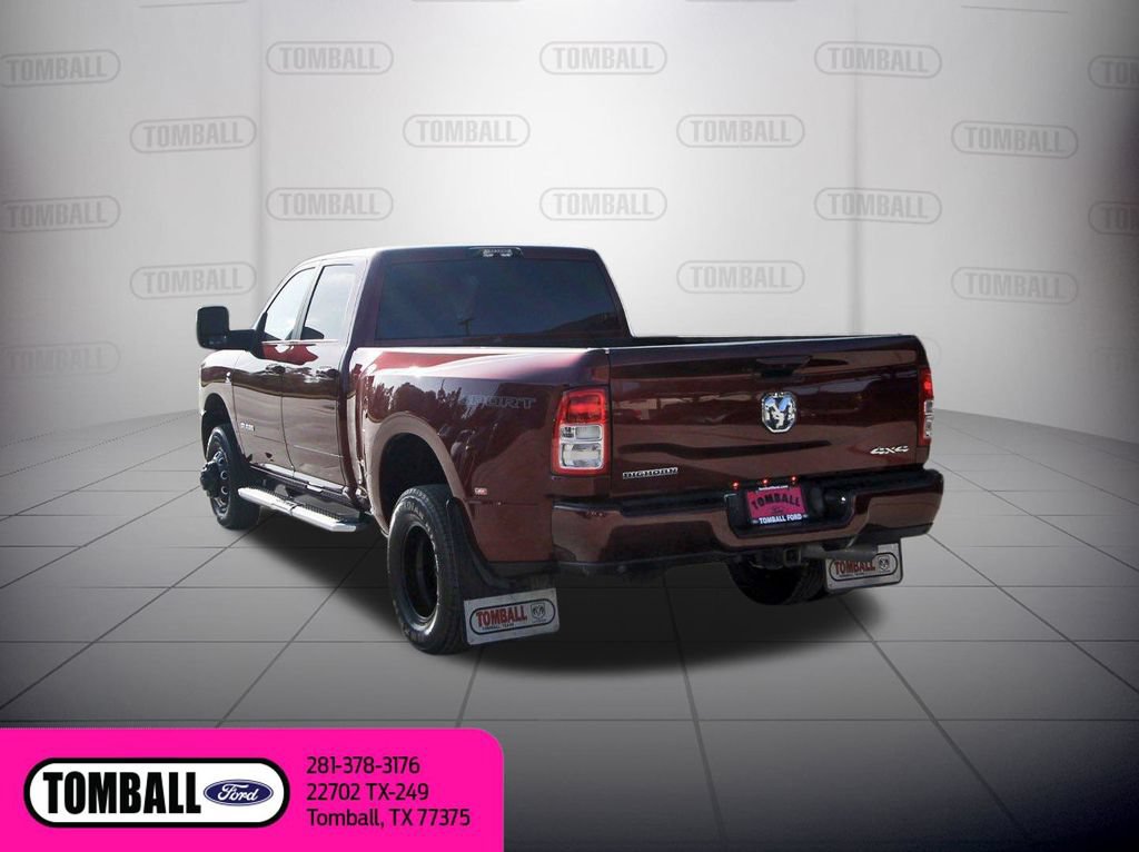 Used 2024 RAM 3500 Big Horn w/ Sport Appearance Package AWD/4WD image 5
