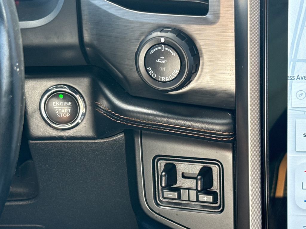 Certified 2024 Ford Expedition Platinum image 27