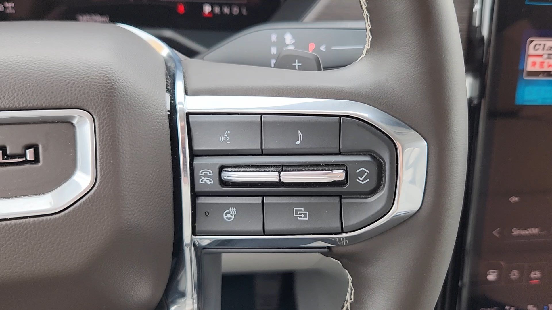 Used 2024 GMC Acadia Denali AWD/4WD image 14