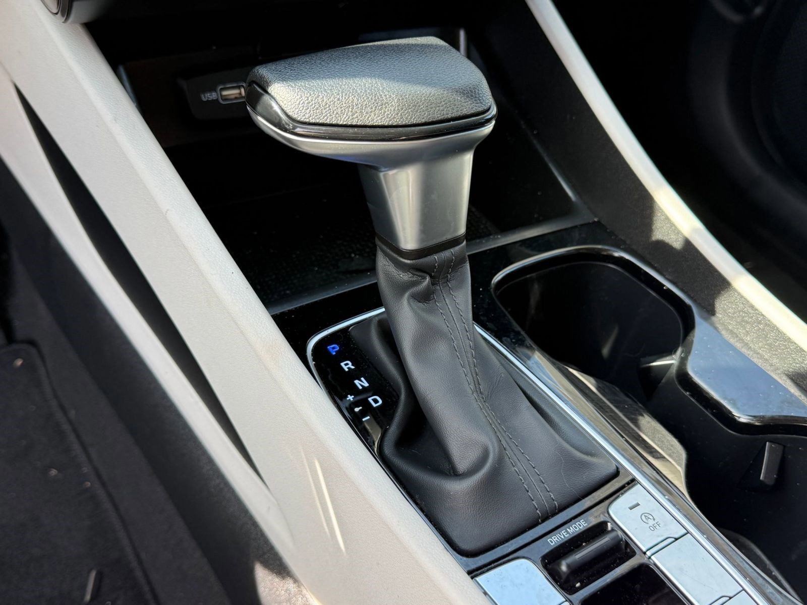 Used 2022 Hyundai Tucson SEL w/ Cargo Package image 17