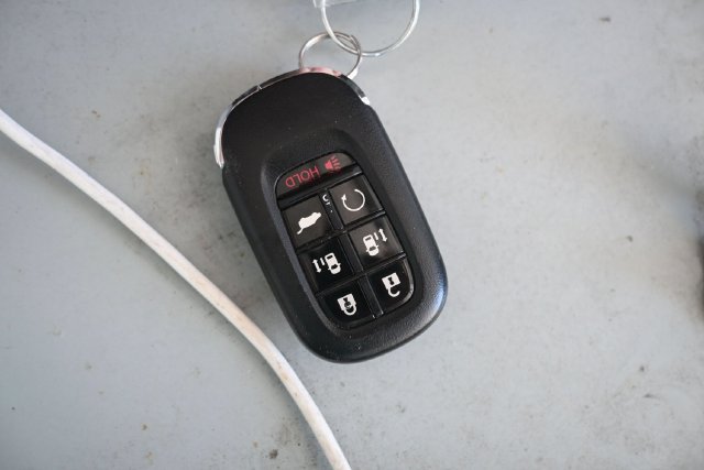 Used 2025 Honda Odyssey Sport-L image 18