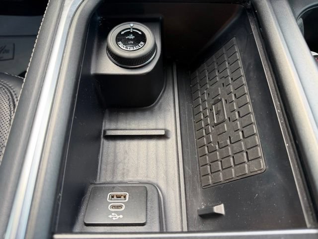 Certified 2025 Ford Expedition Platinum w/ Stealth Performance Package AWD/4WD image 27