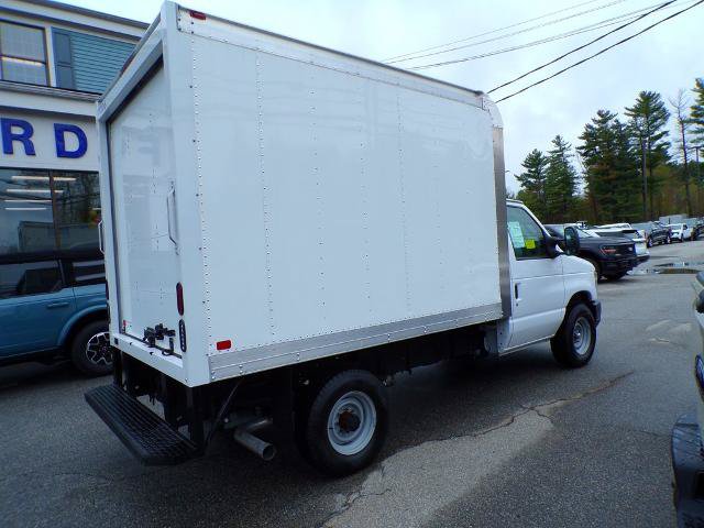 Certified 2024 Ford E-350 and Econoline 350 Super Duty w/ Power Windows & Locks Group RWD image 11