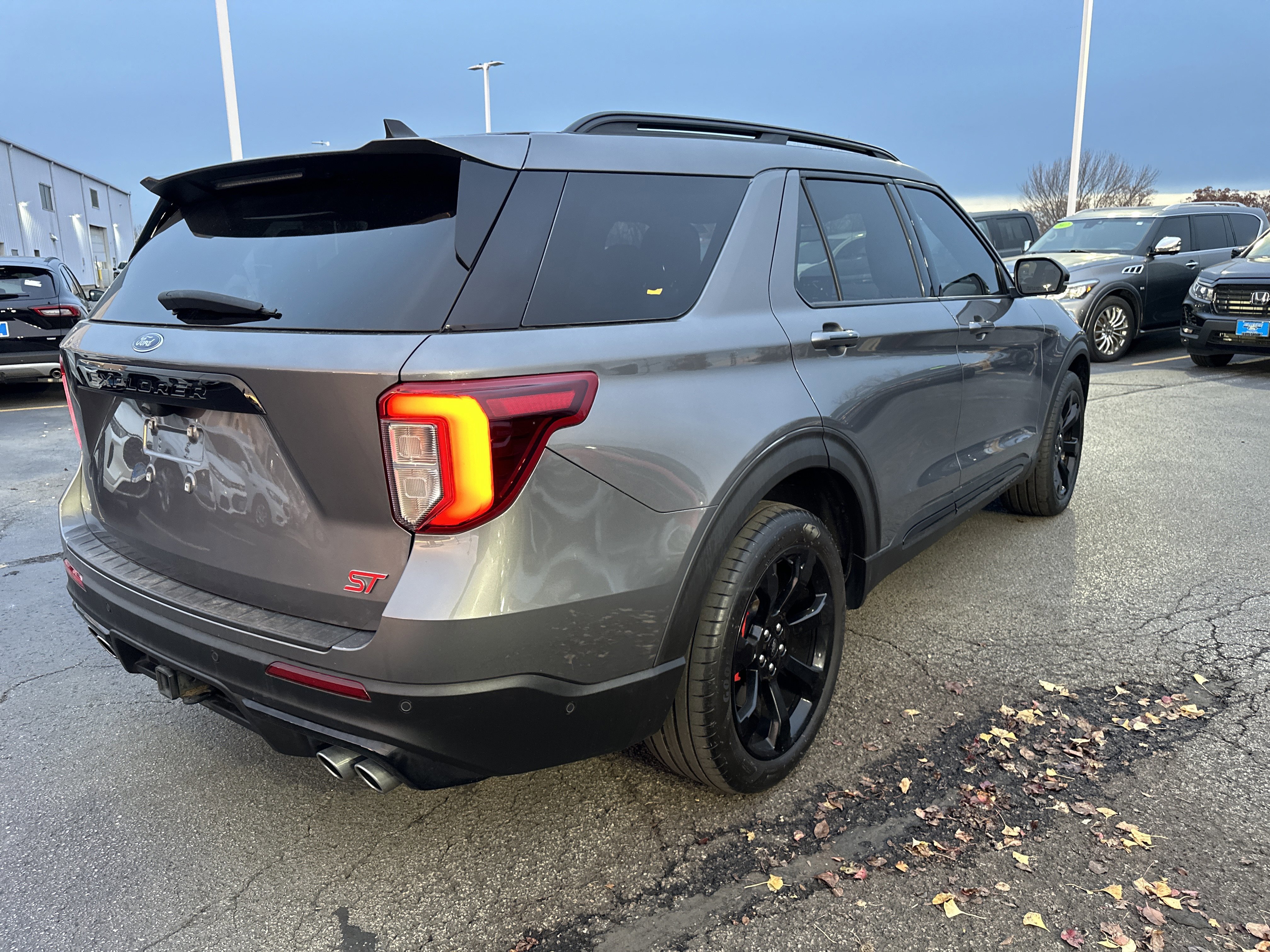 Certified 2021 Ford Explorer ST w/ Equipment Group 401A image 3