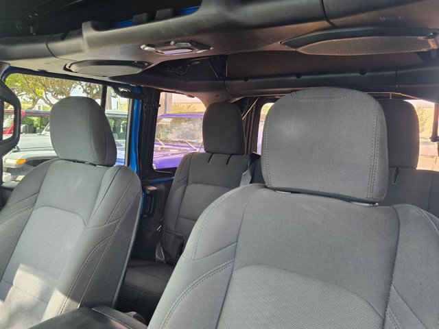 Used 2023 Jeep Wrangler Unlimited Sport AWD/4WD image 22