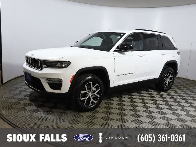 Used 2024 Jeep Grand Cherokee Limited w/ Trailer Tow Package