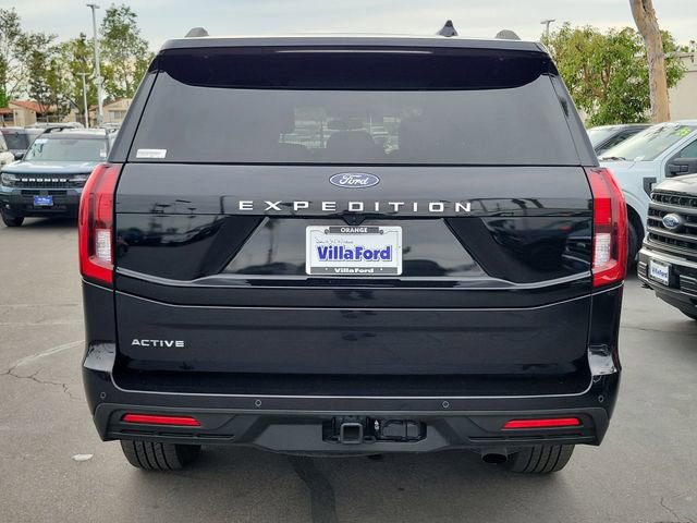 Certified 2025 Ford Expedition Active RWD image 23