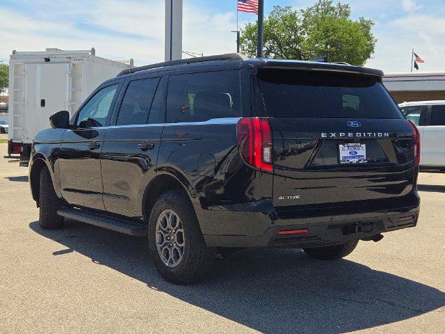 Certified 2025 Ford Expedition Active AWD/4WD image 14