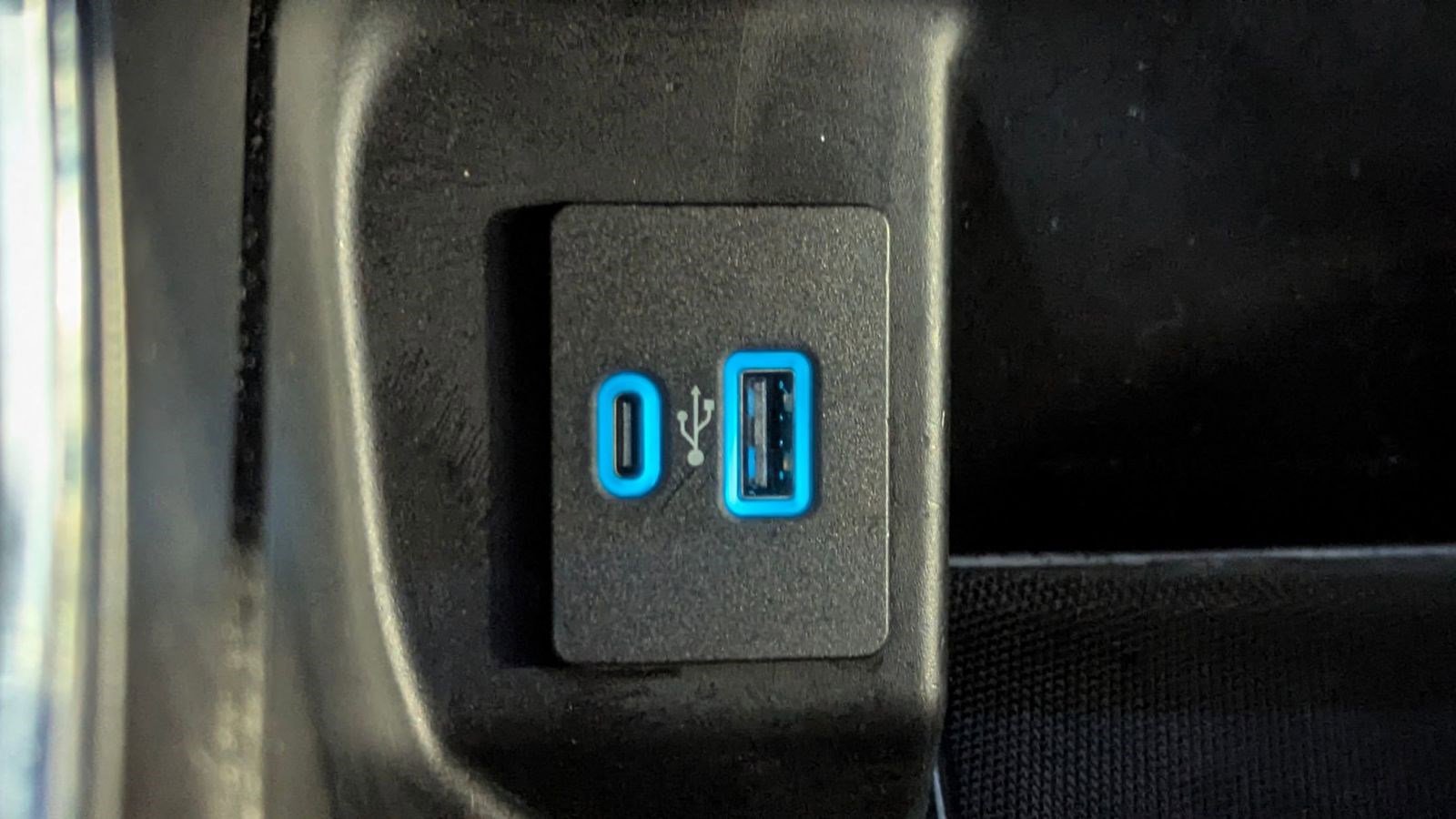 Certified 2022 Ford F150 XL w/ STX Appearance Package image 28