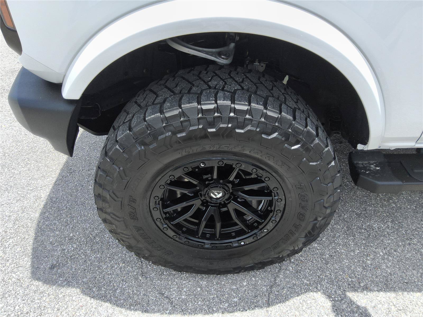 Certified 2023 Ford Bronco Outer Banks AWD/4WD image 11