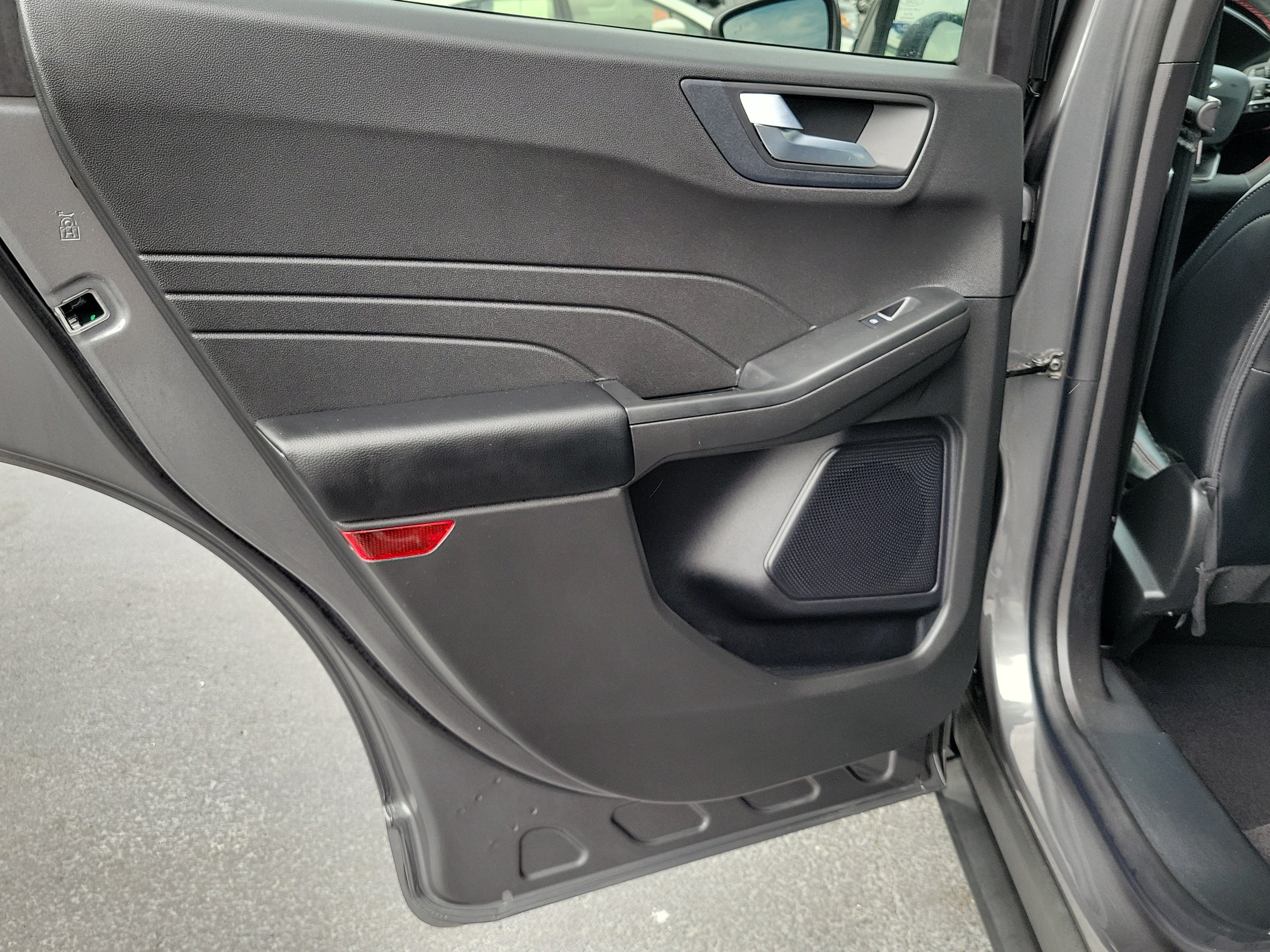 Certified 2023 Ford Escape ST-Line w/ Tech Pack #1 FWD image 10