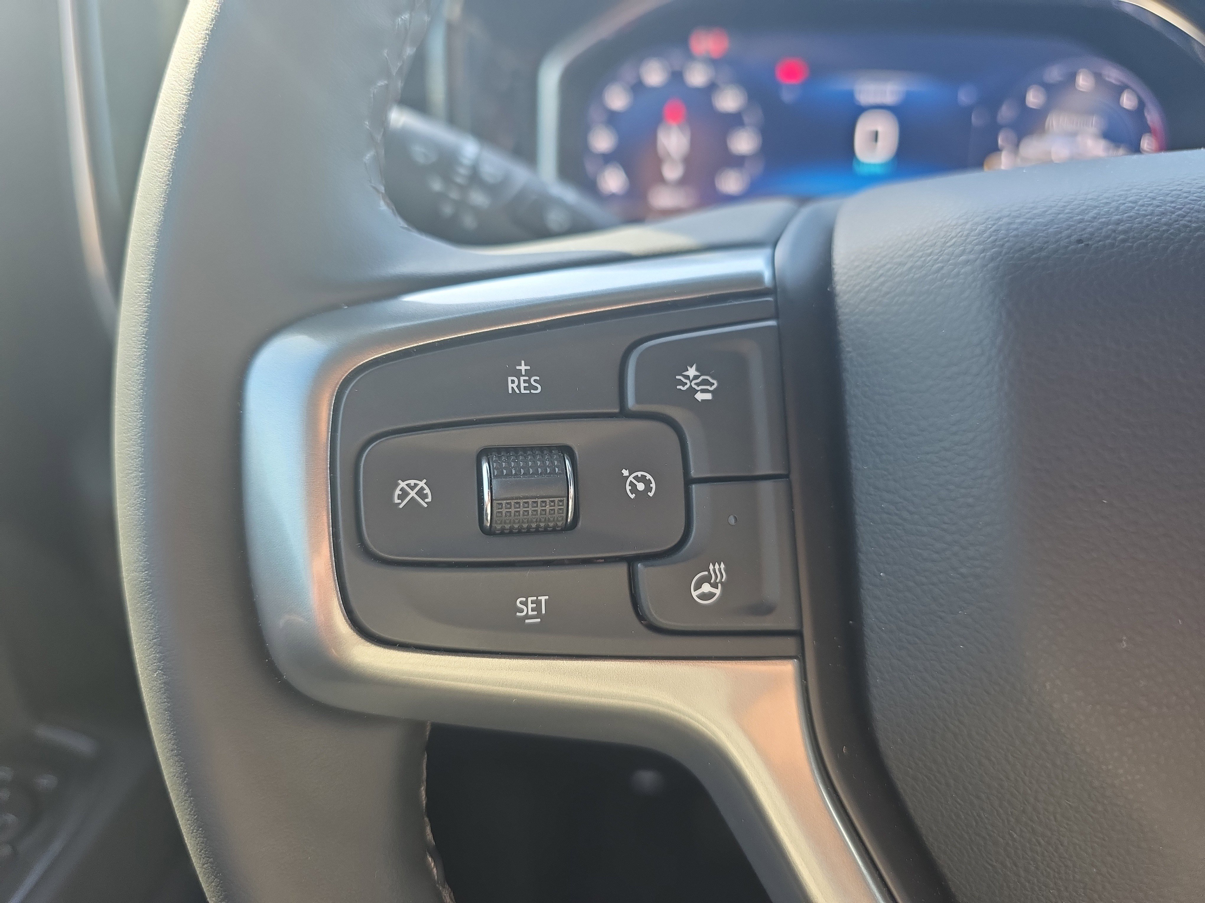 Used 2025 Chevrolet Silverado 3500 LTZ w/ LTZ Plus Package image 32