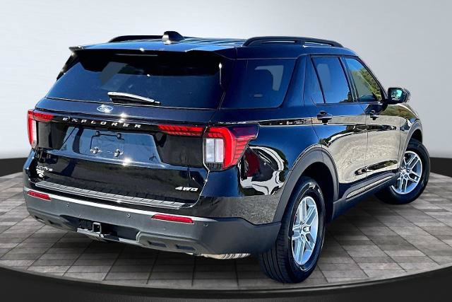 Certified 2026 Ford Explorer Active AWD/4WD image 13