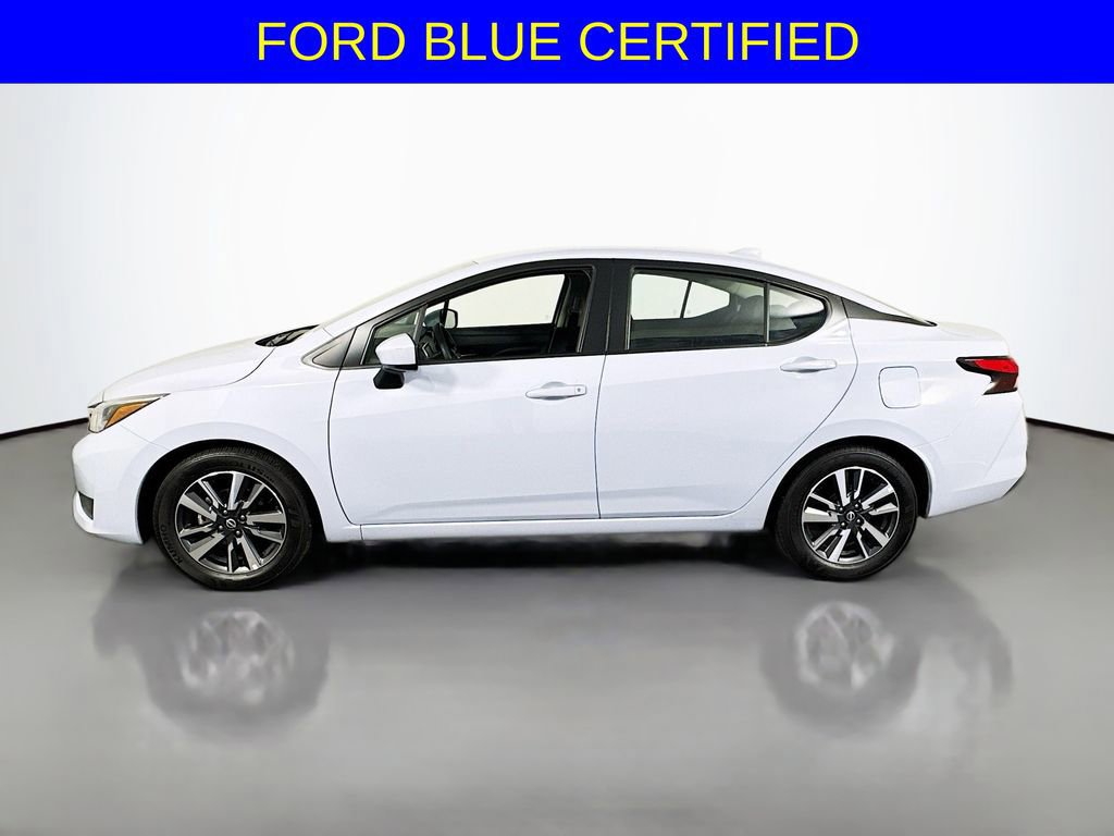 Used 2025 Nissan Versa SV image 6