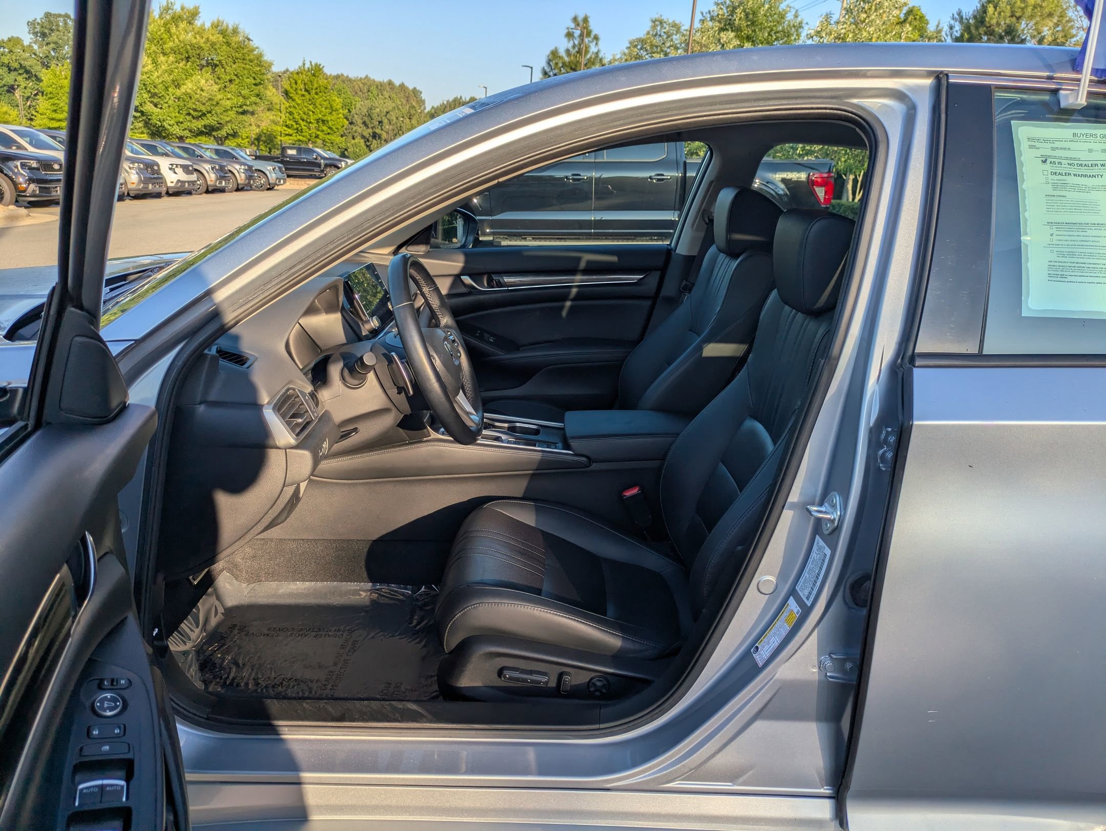 Used 2021 Honda Accord Sport Special Edition image 12