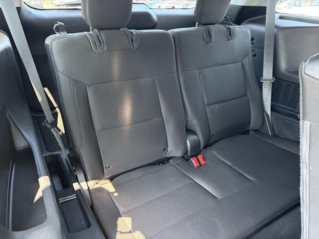 Certified 2023 Ford Explorer XLT RWD image 22