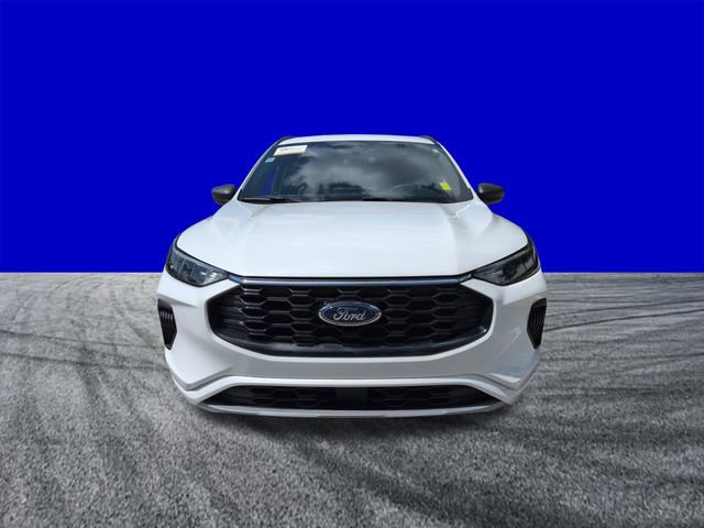 Certified 2024 Ford Escape ST-Line w/ Tech Pack #1 image 9