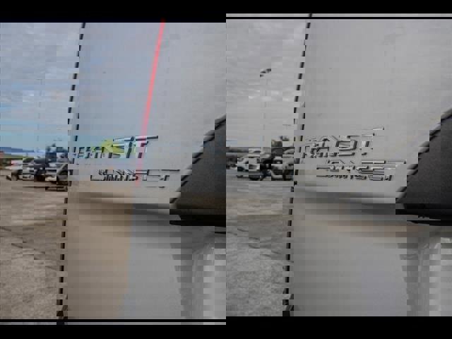 Certified 2022 Ford Transit Connect XL w/ Trailer Tow Package image 11