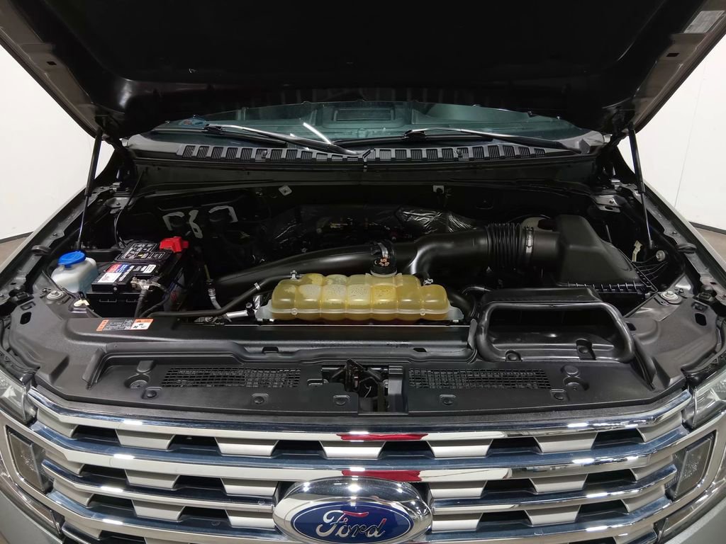 Certified 2021 Ford Expedition Limited AWD/4WD image 12