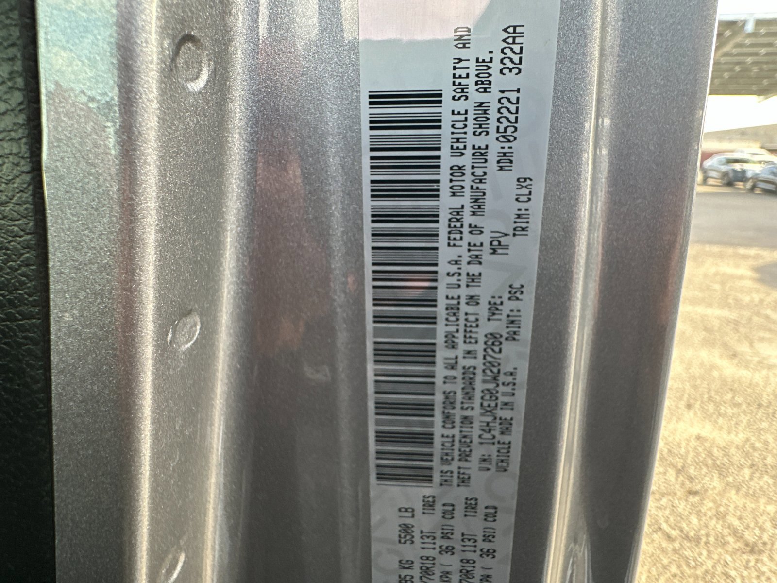 Used 2018 Jeep Wrangler Unlimited Sahara w/ Safety Group image 28