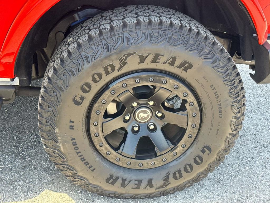 Certified 2025 Ford Bronco Stroppe Edition image 30