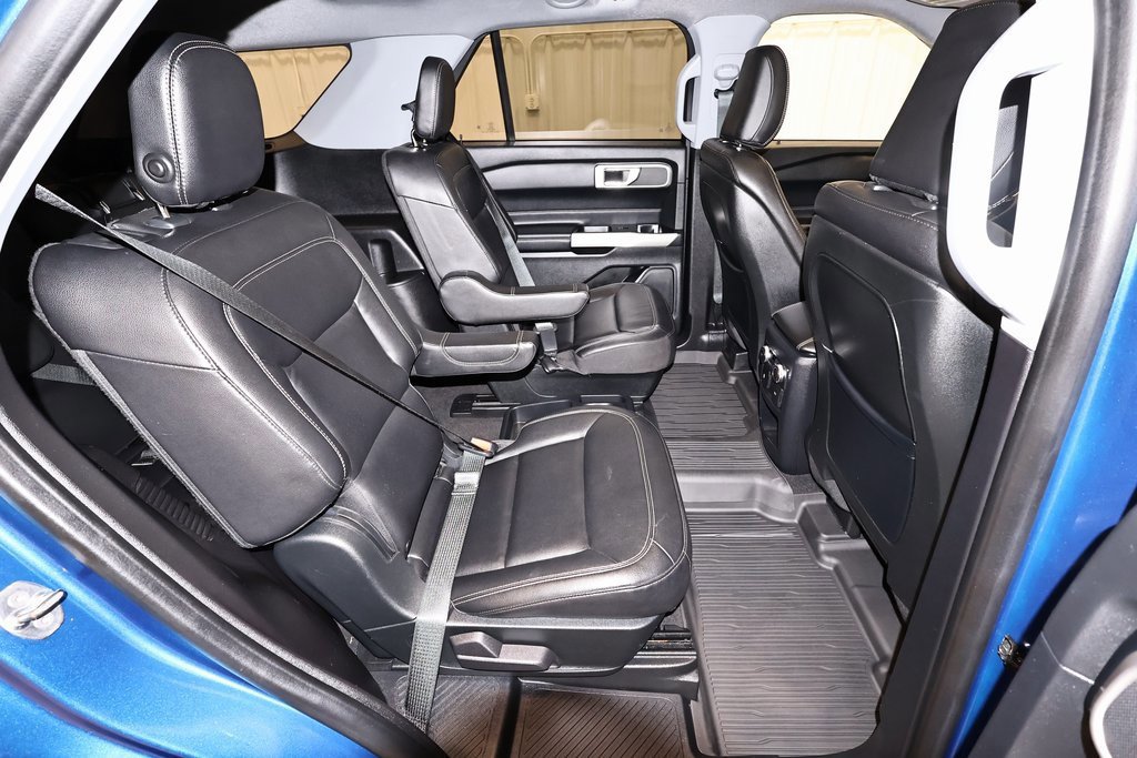 Certified 2020 Ford Explorer XLT w/ Equipment Group 202A image 23