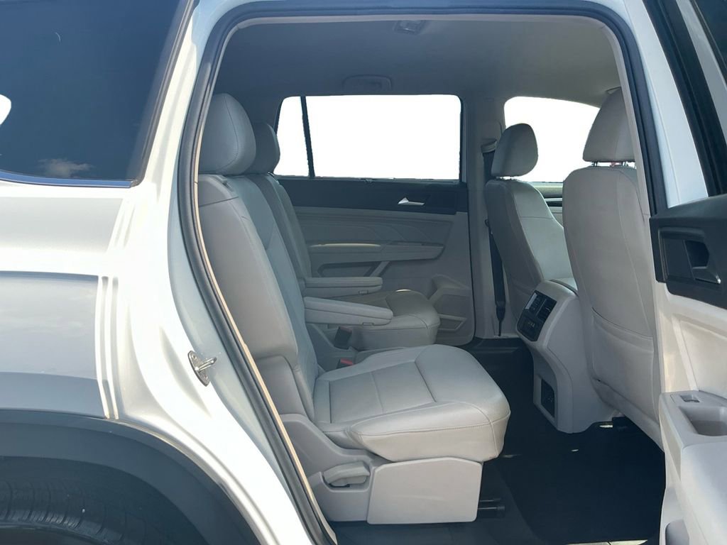 Used 2021 Volkswagen Atlas SE FWD image 23