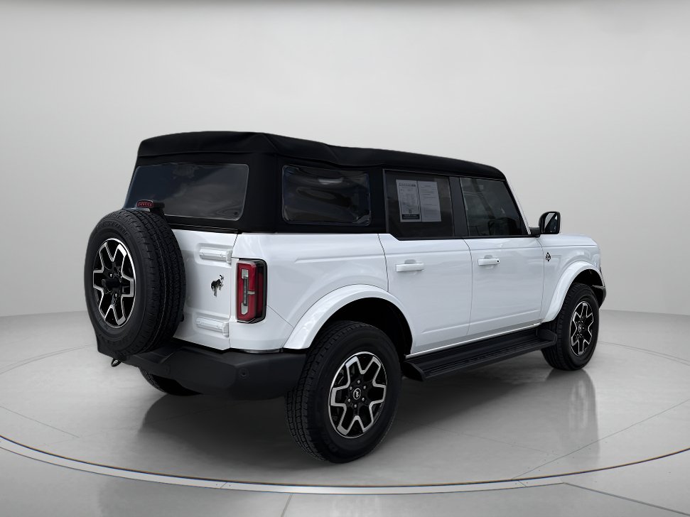 Certified 2025 Ford Bronco Outer Banks AWD/4WD image 3