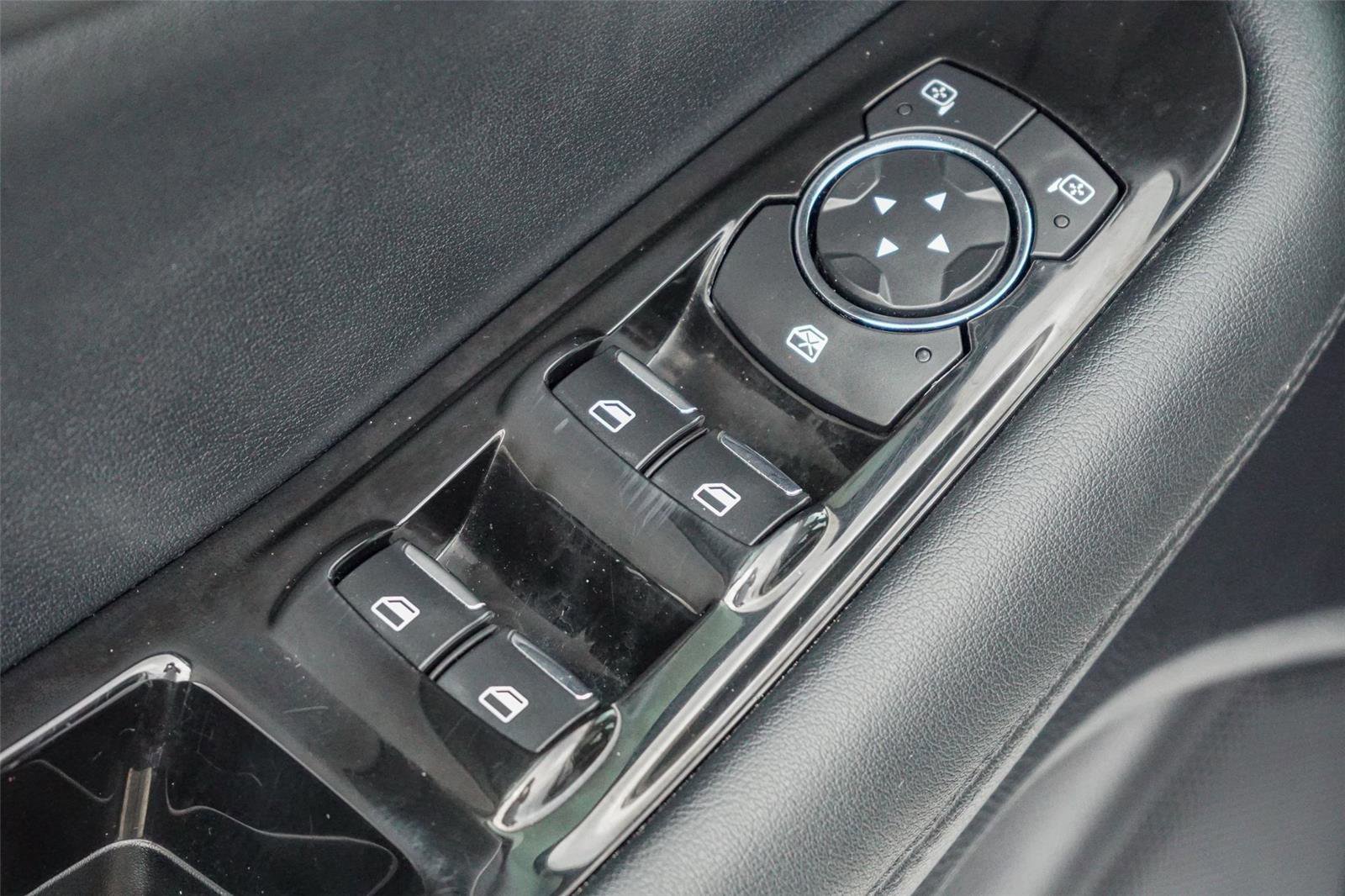 Certified 2019 Ford Edge SEL w/ Equipment Group 201A image 19