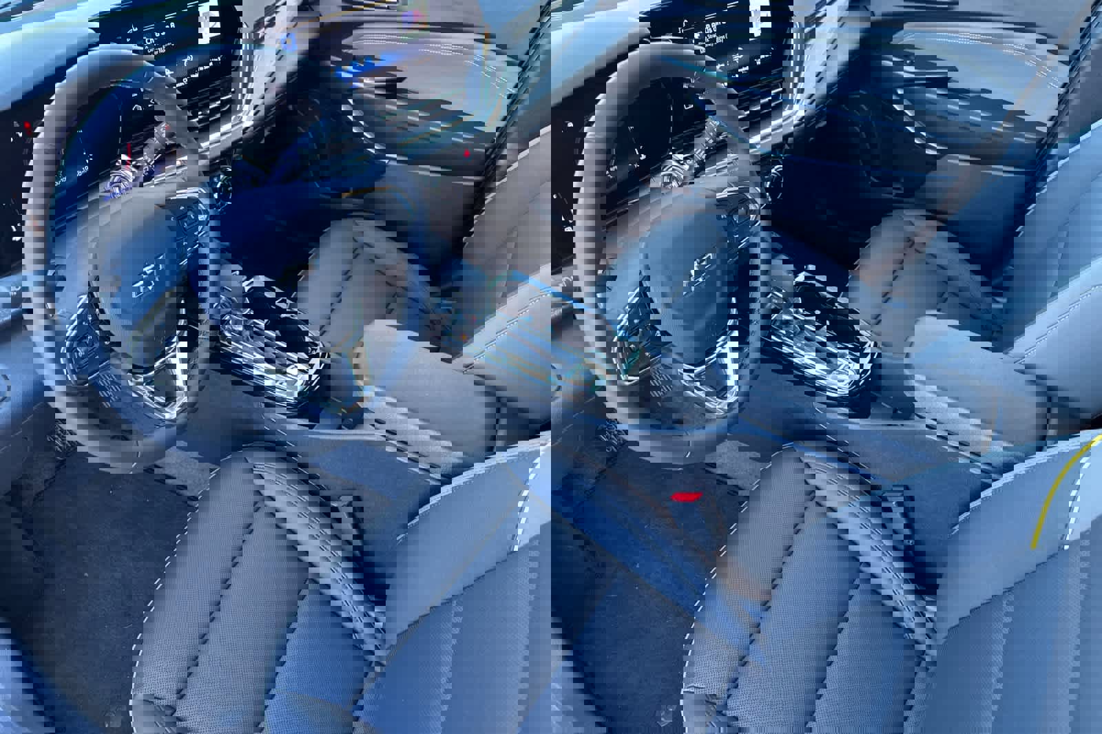 Used 2026 Chevrolet Trax ACTIV w/ Sunroof Package image 11