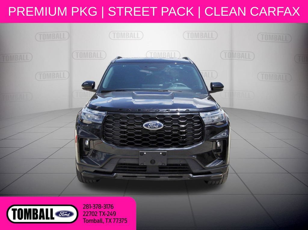Certified 2025 Ford Explorer ST-Line w/ Premium Package RWD image 2