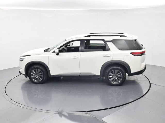 Used 2022 Nissan Pathfinder SV FWD image 45
