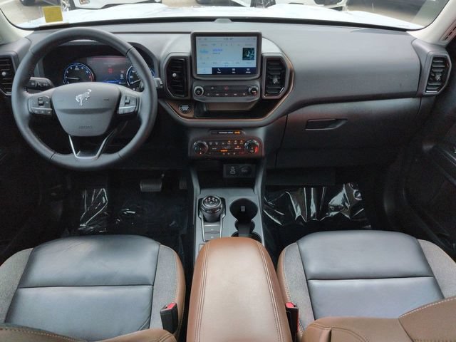 Certified 2023 Ford Bronco Sport Outer Banks AWD/4WD image 15