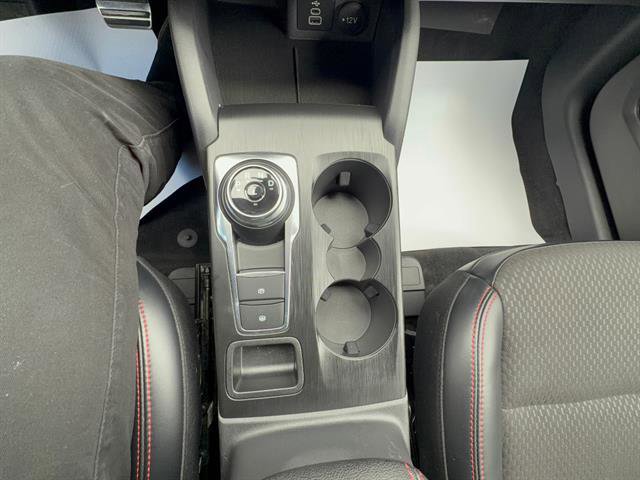 Certified 2024 Ford Escape ST-Line w/ Tech Pack #1 AWD/4WD image 18