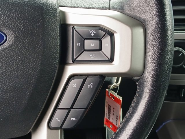 Certified 2022 Ford F350 Lariat w/ Lariat Value Package image 12