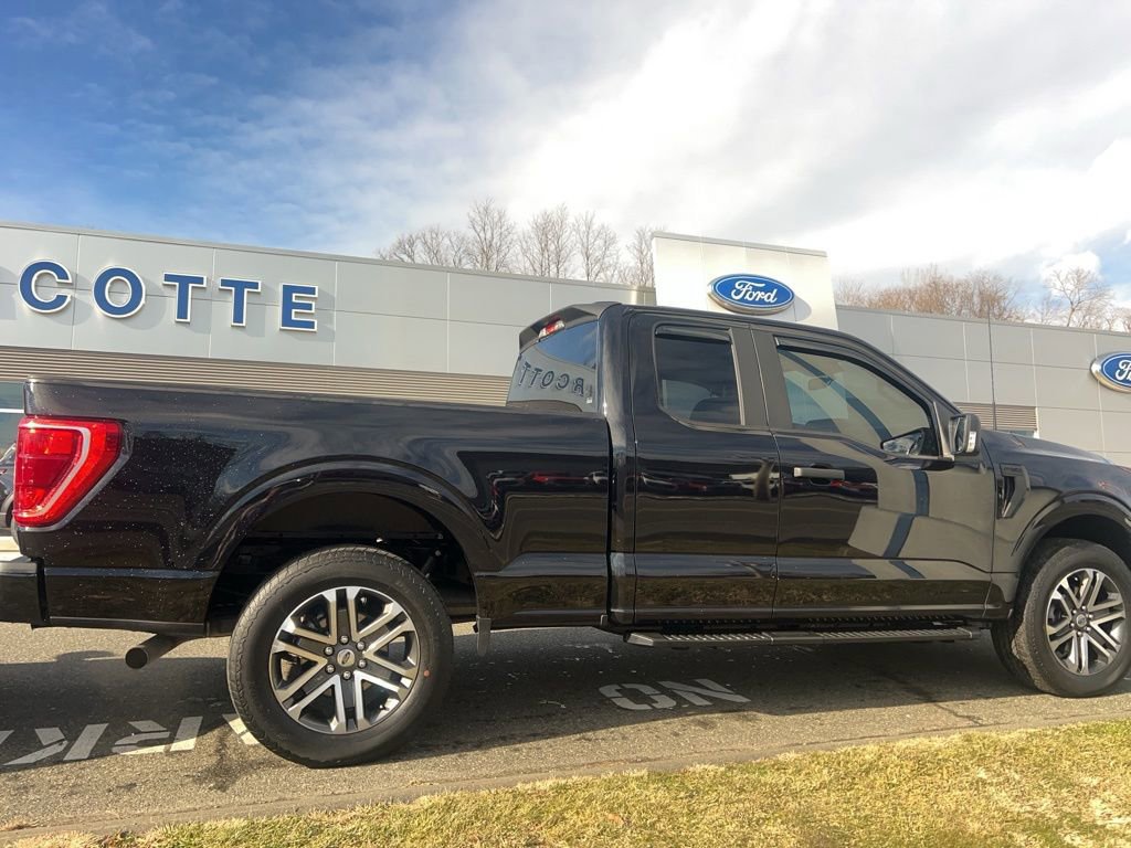 Certified 2023 Ford F150 XL w/ STX Appearance Package image 4