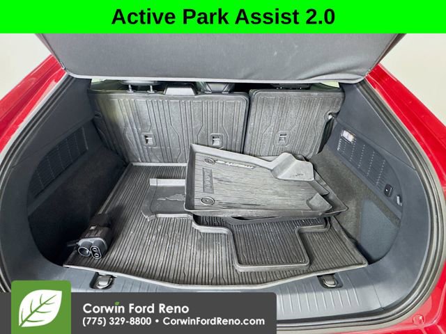 Certified 2022 Ford Mustang Mach-E GT image 28