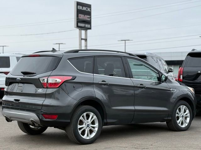 Certified 2018 Ford Escape SE w/ SE SYNC Package image 40