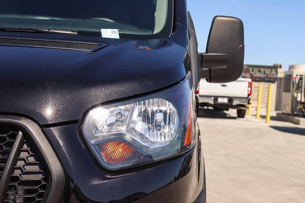Certified 2025 Ford Transit 250 148 Medium Roof RWD image 7