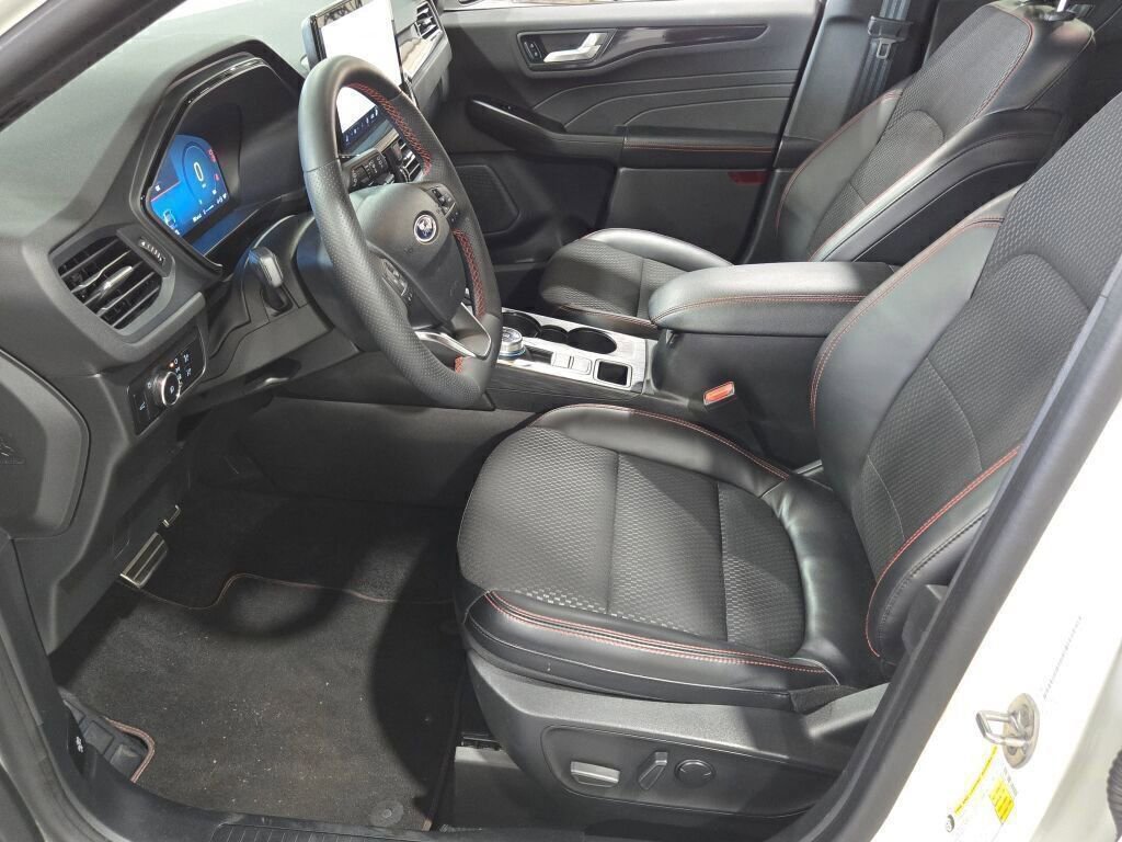 Certified 2023 Ford Escape ST-Line Elite image 22