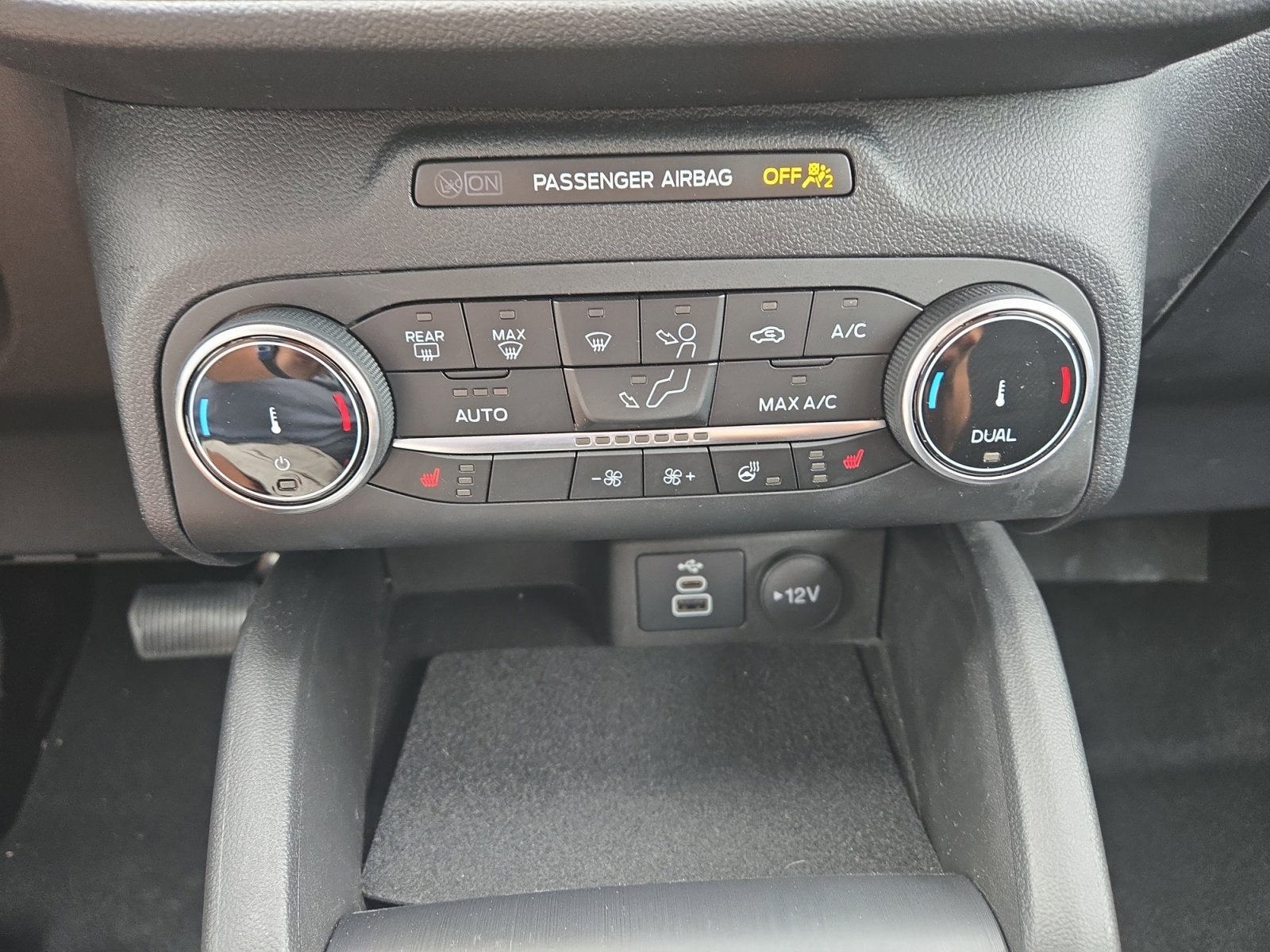 Certified 2024 Ford Escape Active AWD/4WD image 20
