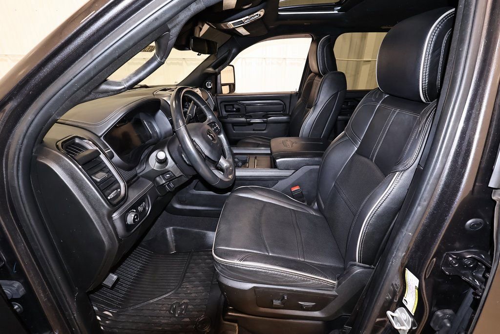 Used 2024 RAM 3500 Limited w/ Night Edition image 17