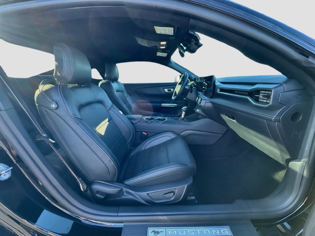 Certified 2025 Ford Mustang Premium RWD image 27
